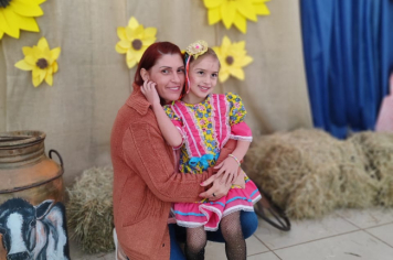 Foto - Arraiá da Creche Kenso Okumura encanta com alegria e animação