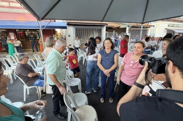 Foto - Primeira-dama do Estado visita Taiúva e destaca programa de qualificação profissional