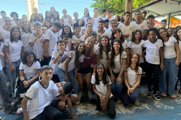 Foto - Caravana do Esporte reúne alunos e comunidade em Taiúva no Dia do Desafio 2026