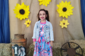 Foto - Arraiá da Creche Kenso Okumura encanta com alegria e animação