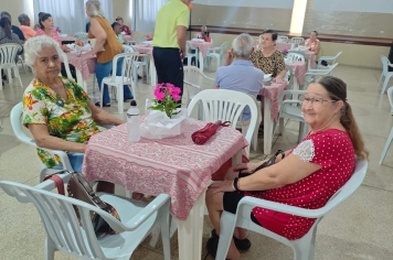 Foto - Grupo Doce Idade inicia atividades com grande participação em Taiúva