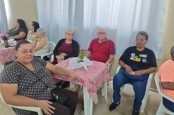 Foto - Grupo Doce Idade inicia atividades com grande participação em Taiúva