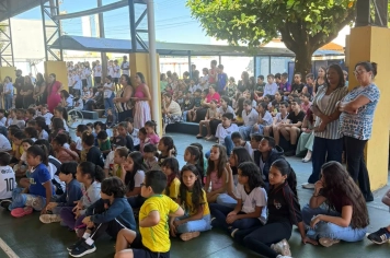 Foto - Caravana do Esporte reúne alunos e comunidade em Taiúva no Dia do Desafio 2026