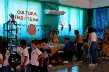 Foto - Projeto Arco-Íris destaca diversidade cultural em exposição aberta à comunidade