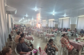 Foto - Grupo Doce Idade inicia atividades com grande participação em Taiúva