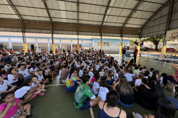 Foto - Um dia de muita alegria marca o encerramento da Semana das Crianças em Taiúva 