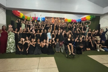 Foto - Formatura do 5º Ano marca encerramento do ano letivo na rede municipal de Taiúva