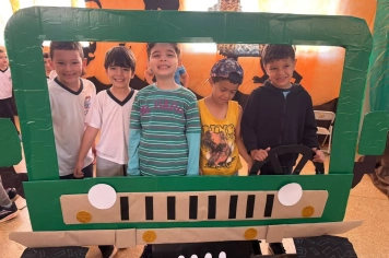 Foto - Projeto Arco-Íris destaca diversidade cultural em exposição aberta à comunidade