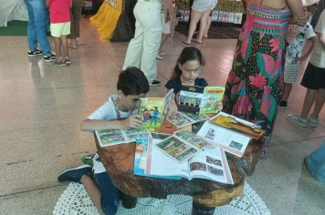 Foto - Projeto Arco-Íris destaca diversidade cultural em exposição aberta à comunidade