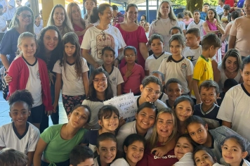 Foto - Caravana do Esporte reúne alunos e comunidade em Taiúva no Dia do Desafio 2026