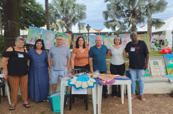 Foto - Feira de Artesanato movimenta a Praça 9 de Julho e valoriza talentos locais