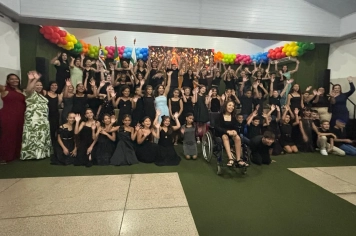 Formatura do 5º Ano marca encerramento do ano letivo na rede municipal de Taiúva