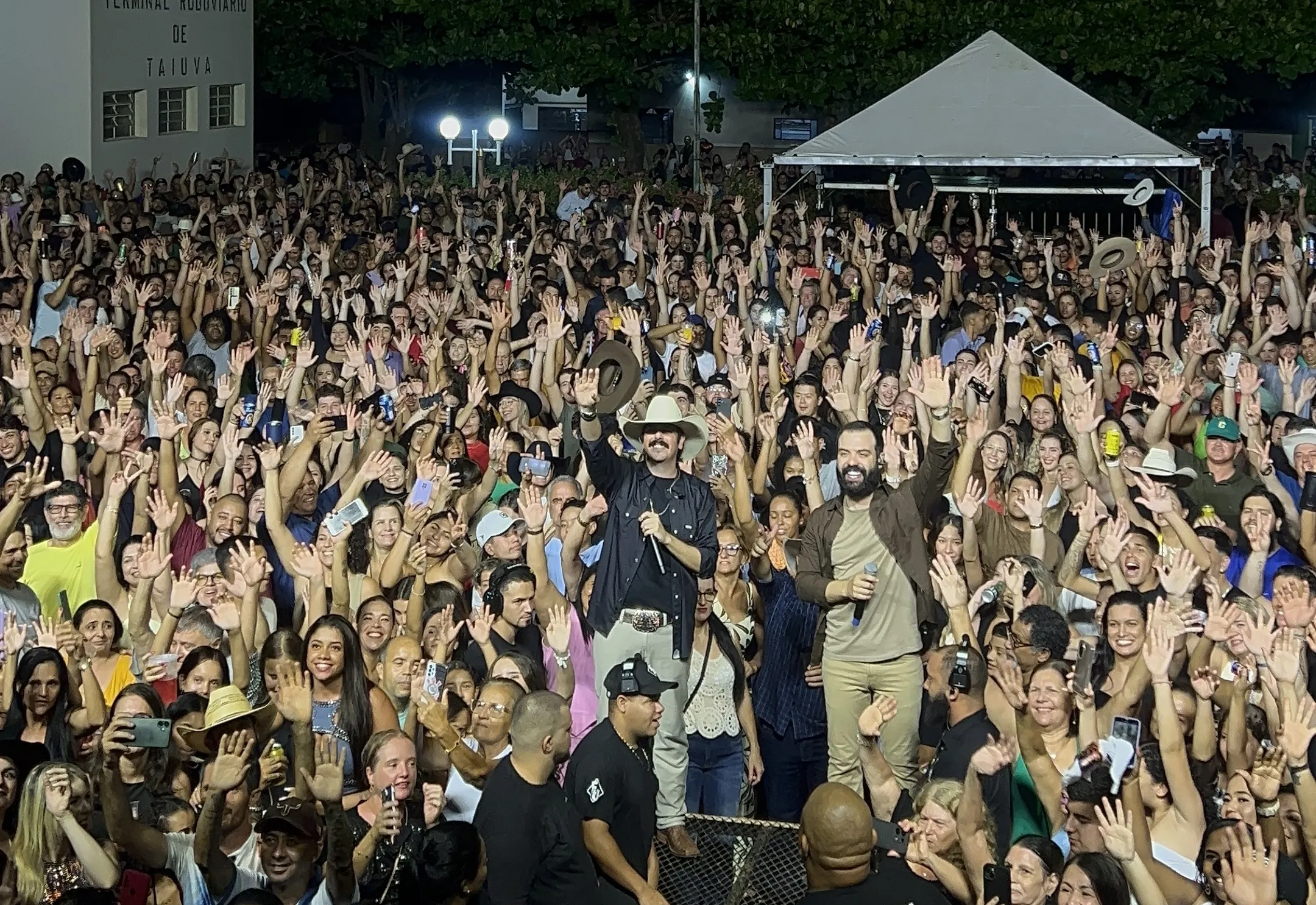 Taiúva encerra o ano com grande Festa de Final de Ano e noite histórica