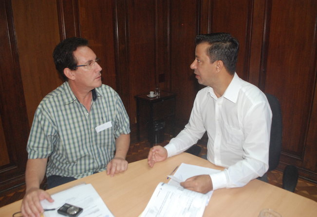 Prefeito kiko na secretaria de esportes