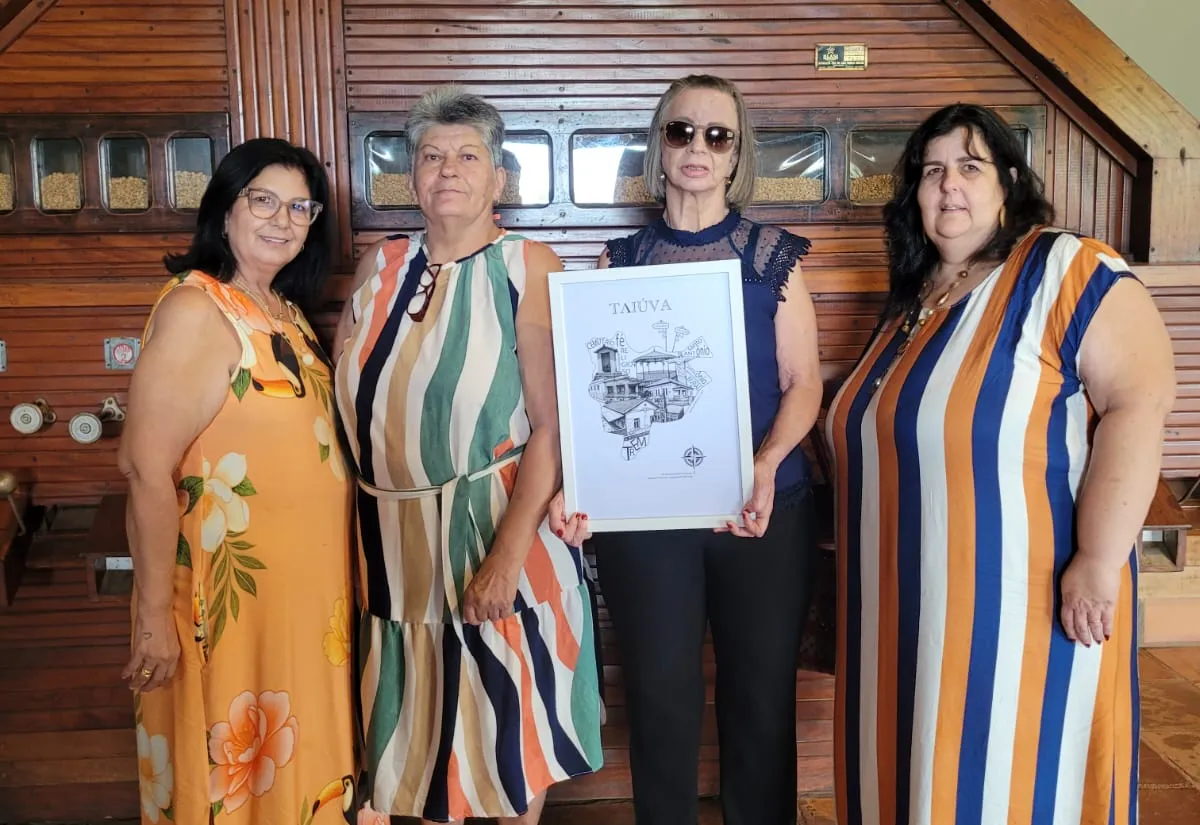 Taiúva participa de encontro regional e tem artesãs selecionadas em projeto cultural